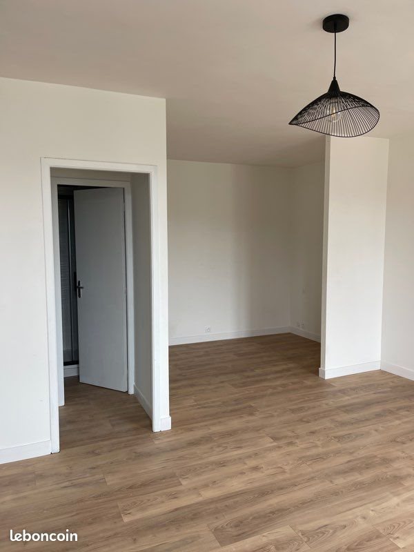 Appartement à louer, 36m², Tinténiac