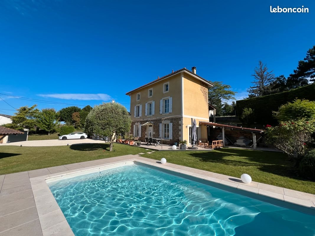 Maison à vendre, 177m², Agnin