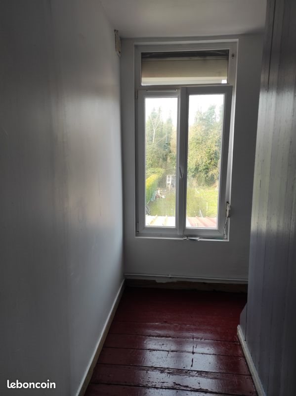 Appartement à louer, 24m², Quiévrechain