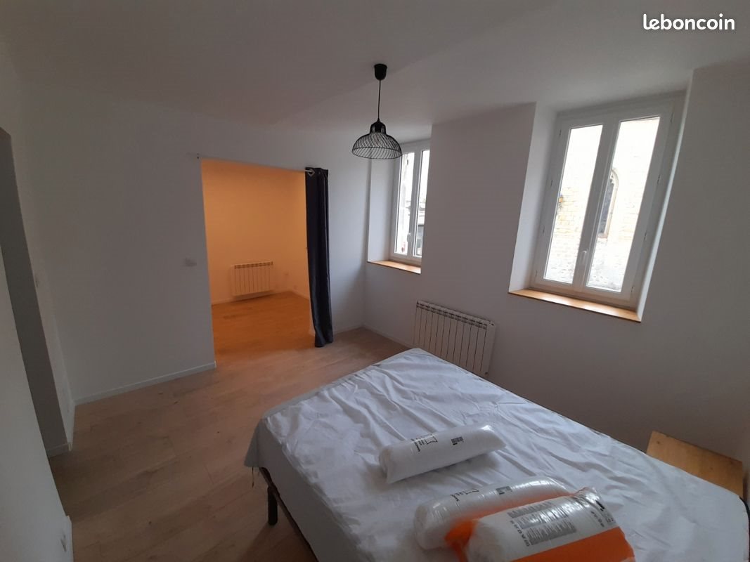 Maison à louer, 85m², Villasavary