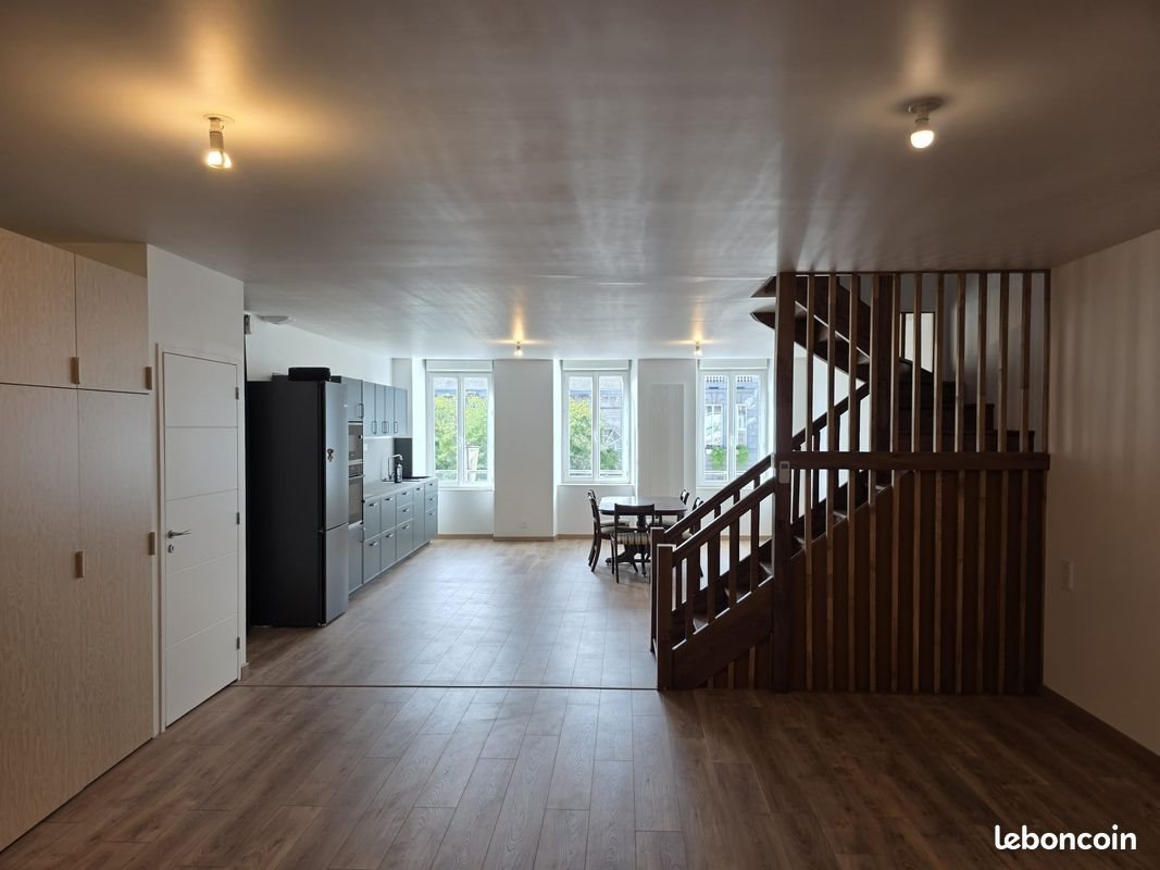 Appartement à louer, 148m², Pontorson