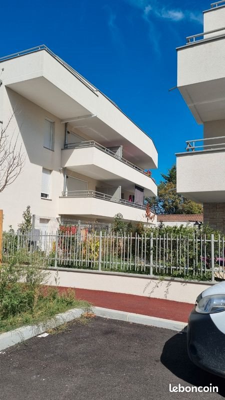 Appartement à louer, 24m², Pusignan