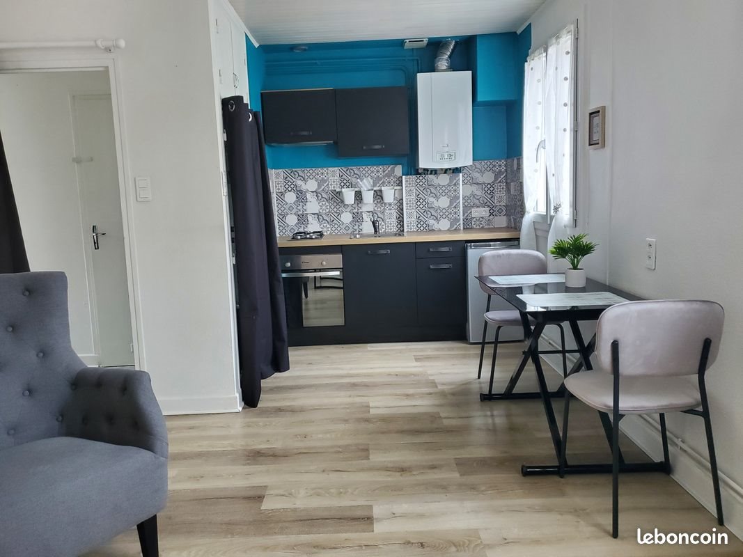 Appartement à louer, 35m², Aurillac