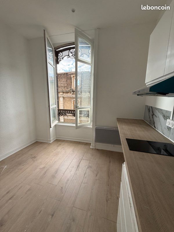 Appartement à louer, 17m², Thiers