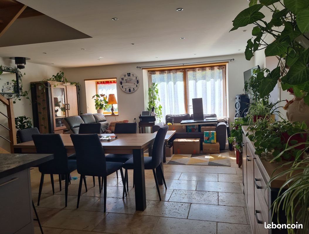 Maison à louer, 90m², Belmont-de-la-Loire