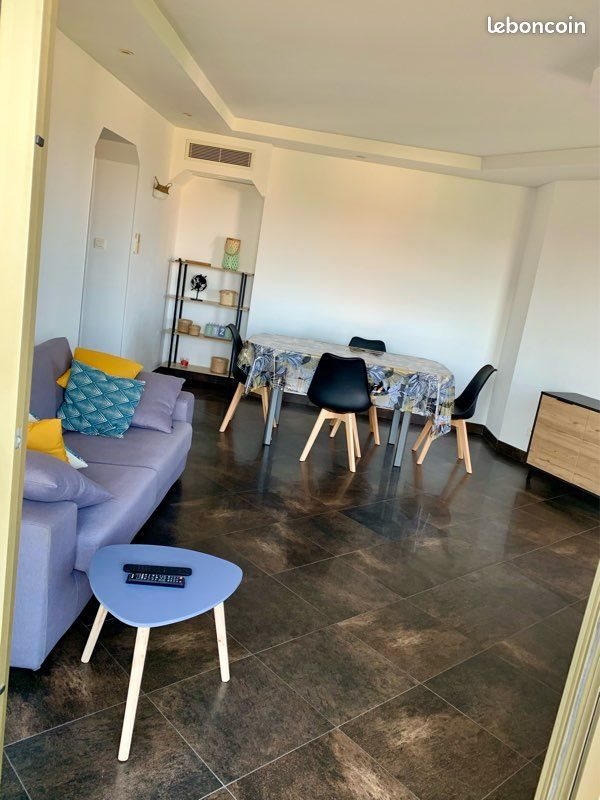 Appartement à louer, 65m², Antibes