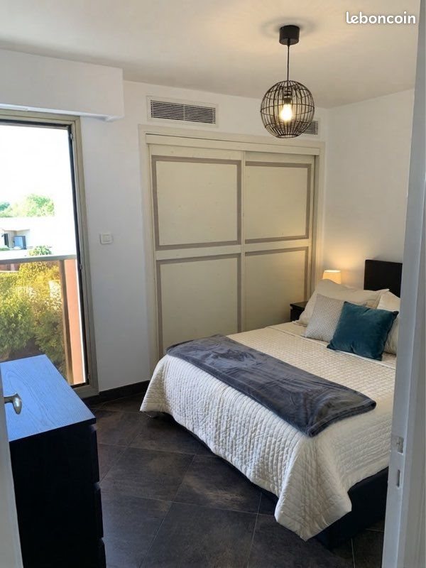 Appartement à louer, 65m², Antibes