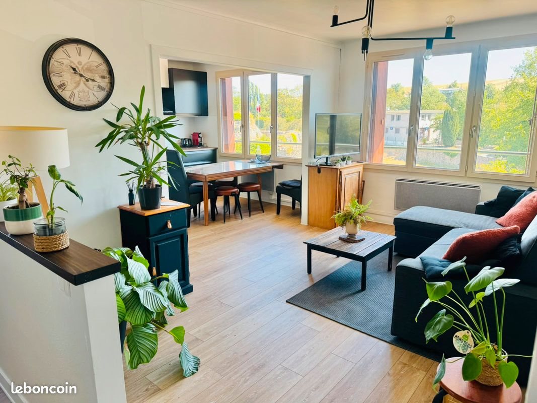 Appartement à louer, 54m², Beynes