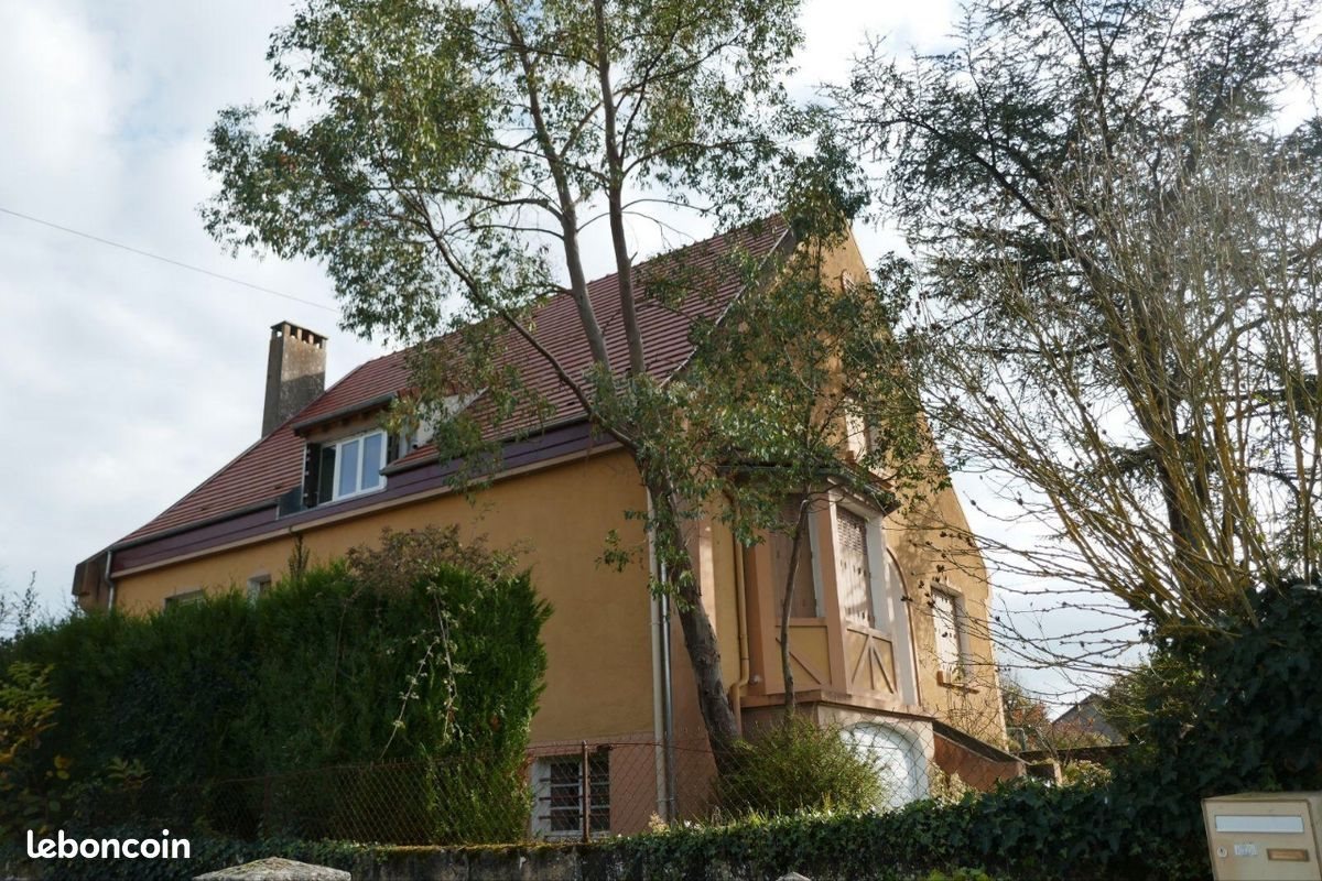Maison à vendre, 150m², Saint-Benoît-du-Sault