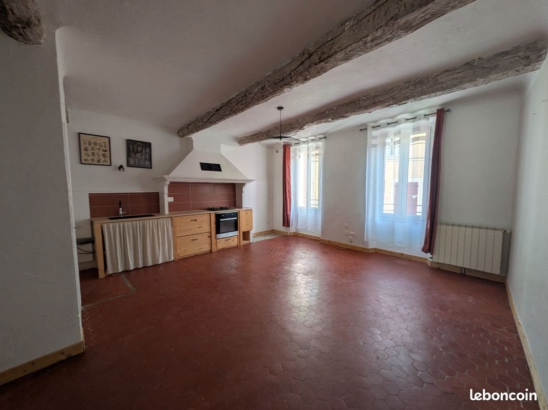 Appartement à louer, 55m², Varages