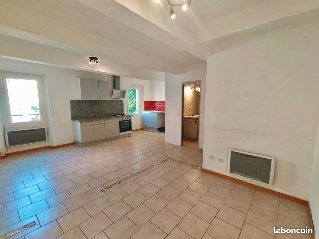 Appartement à louer, 47m², Flayosc