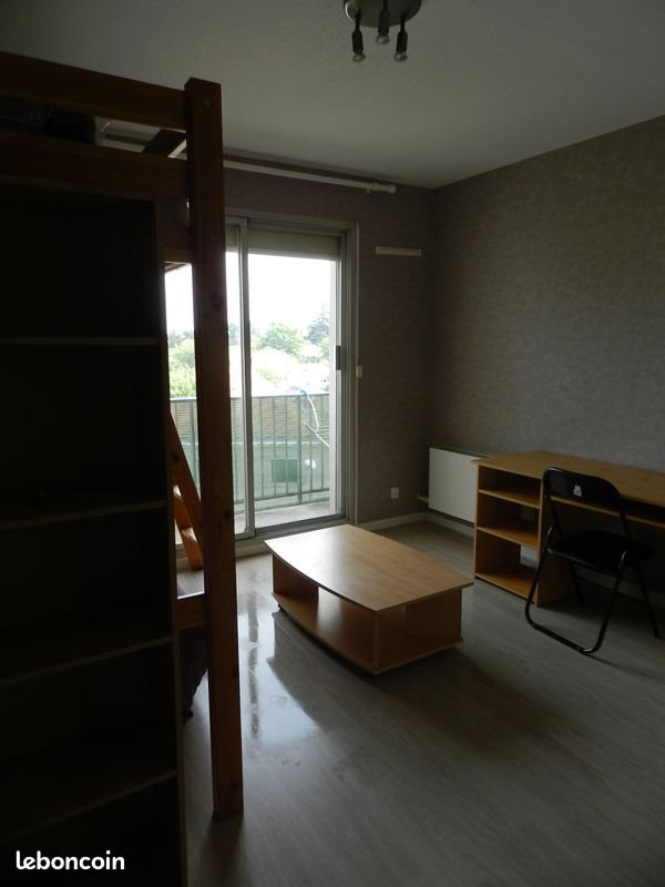 Appartement à louer, 17m², Talence