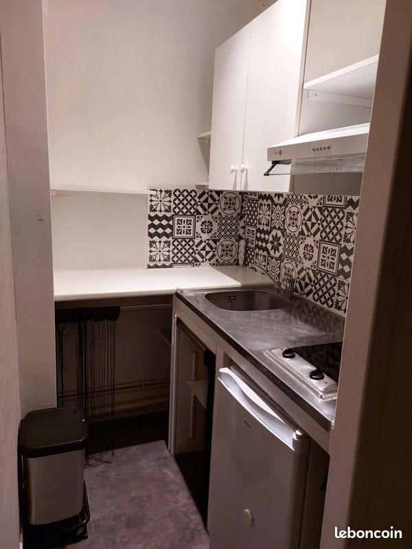Appartement à louer, 17m², Talence