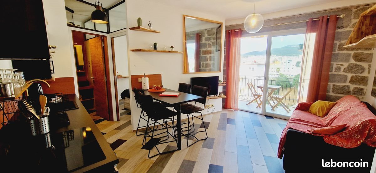 Appartement à louer, 28m², Ajaccio