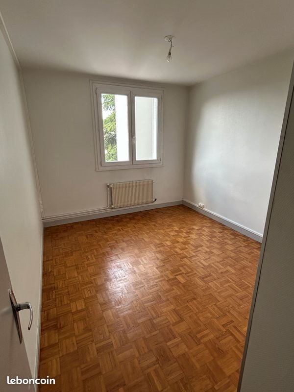 Appartement à louer, 45m², Saint-Étienne