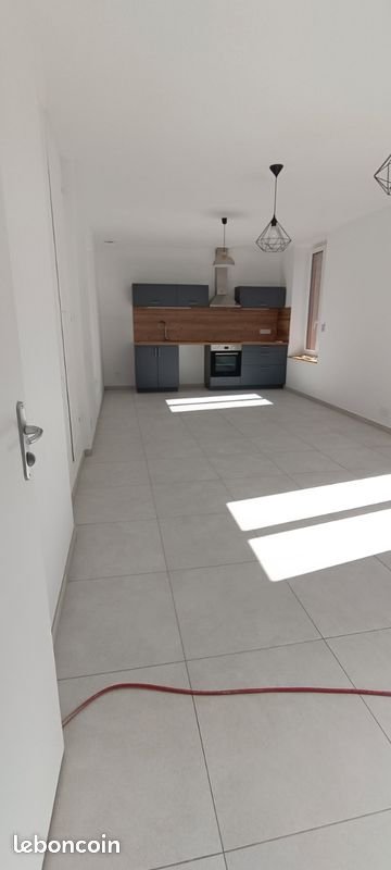 Appartement à louer, 47m², Saint-Marcellin-en-Forez