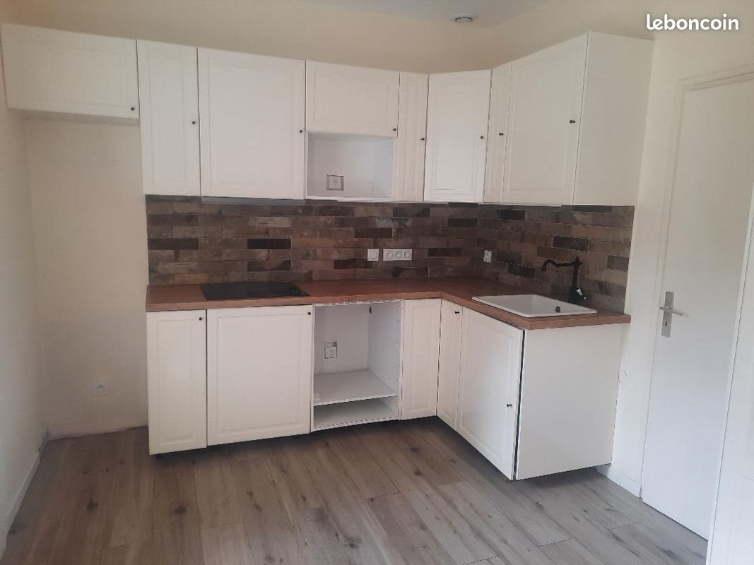 Maison à louer, 90m², Lignol