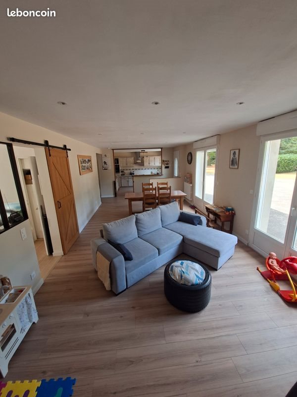 Maison à vendre, 135m², Ploumagoar