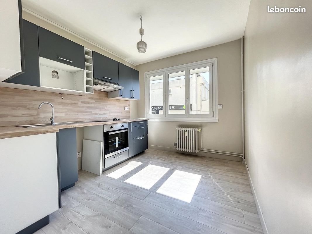 Appartement à louer, 74m², Caen