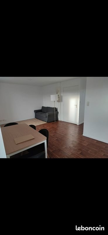 Appartement à louer, 44m², Baud