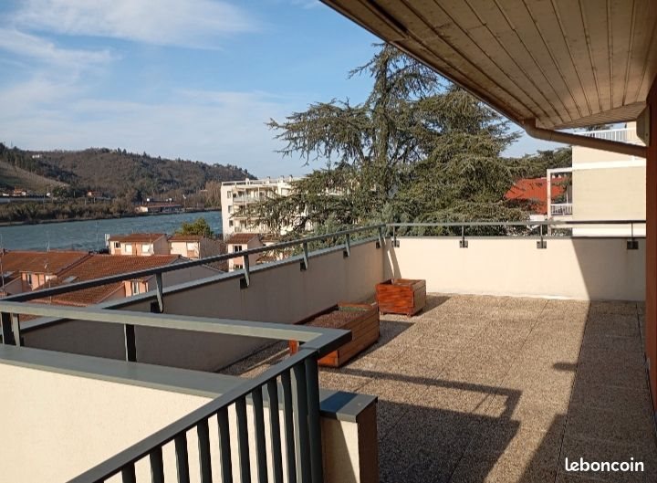 Appartement à louer, 63m², Vienne