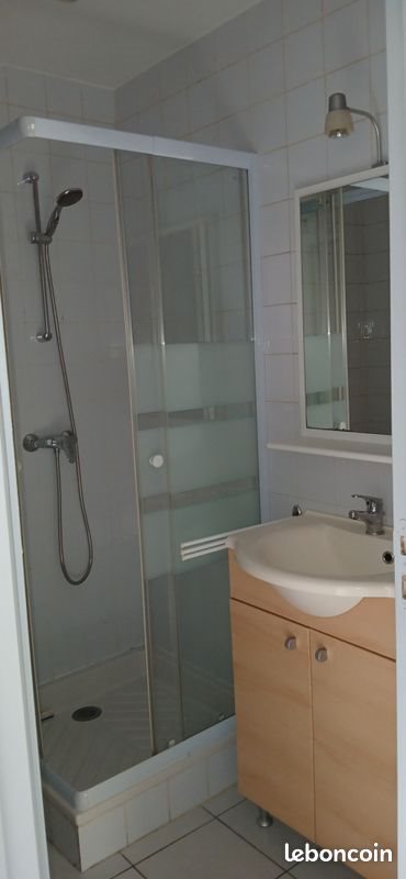 Appartement à louer, 28m², Saint-Etienne-de-Fontbellon