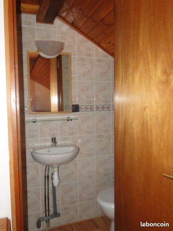 Appartement à louer, 17m², Saint-Martin-de-Queyrières