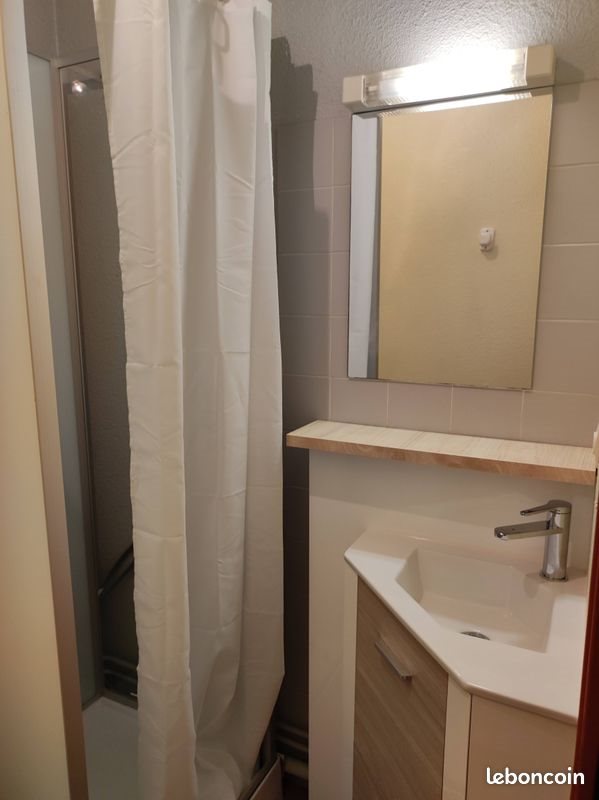 Appartement à louer, 19m², Pau