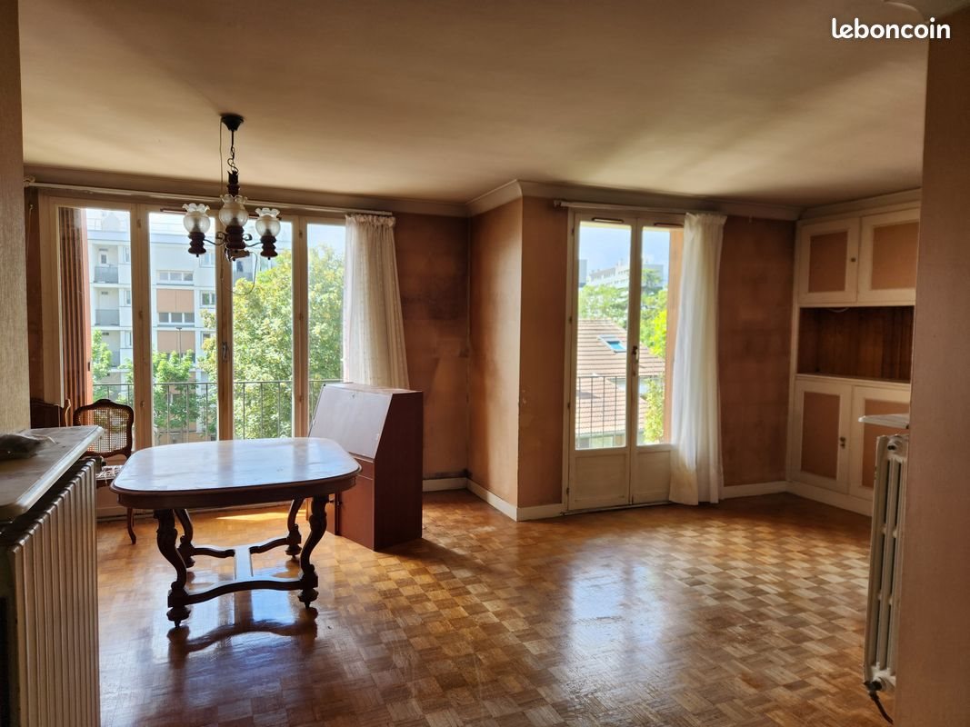 Appartement à vendre, 72m², Suresnes