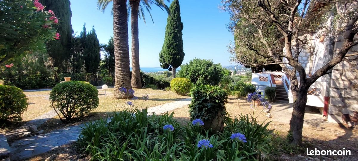 Maison à louer, 140m², Cagnes-sur-Mer