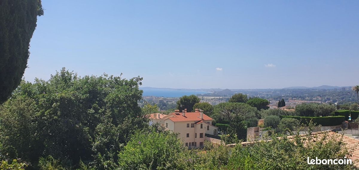 Maison à louer, 140m², Cagnes-sur-Mer