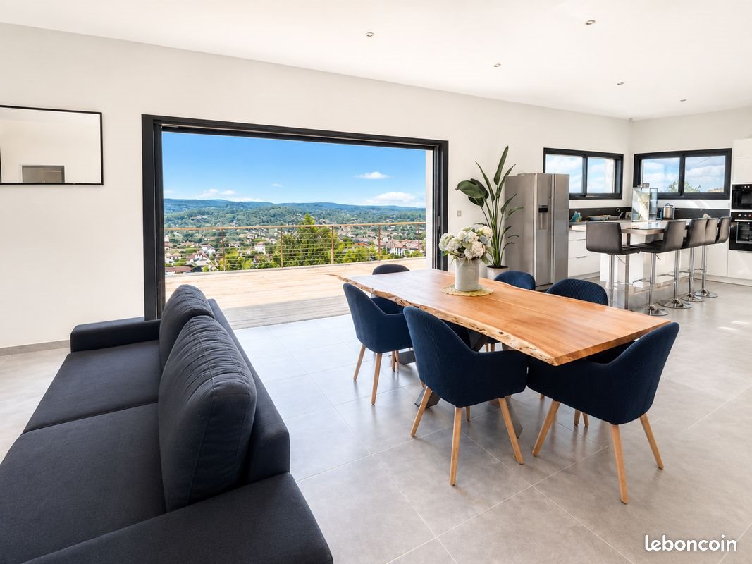 Maison à vendre, 207m², Trans-en-Provence