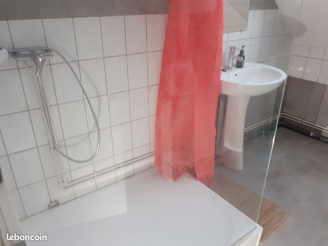 Appartement à louer, 30m², Albert