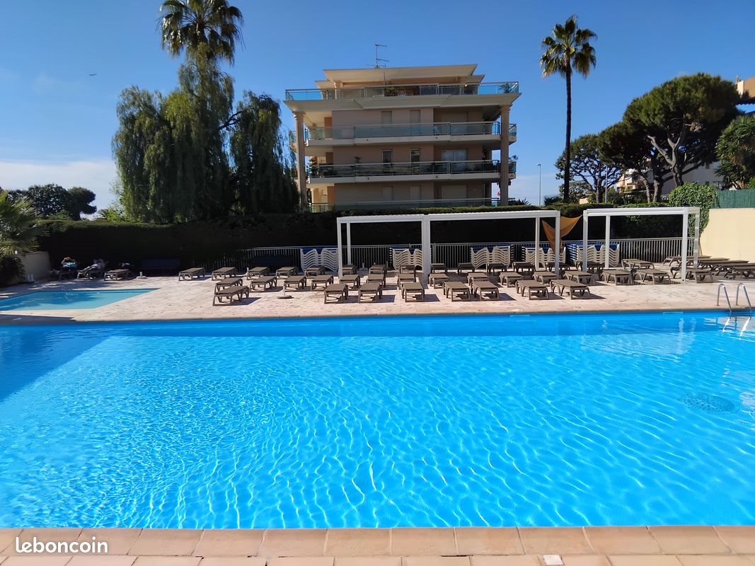 Appartement à louer, 25m², Saint-Laurent-du-Var