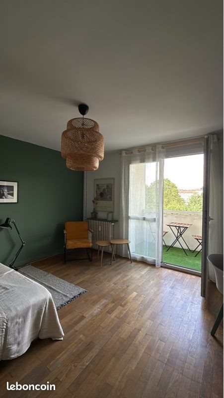 Appartement à louer, 28m², Saint-Étienne