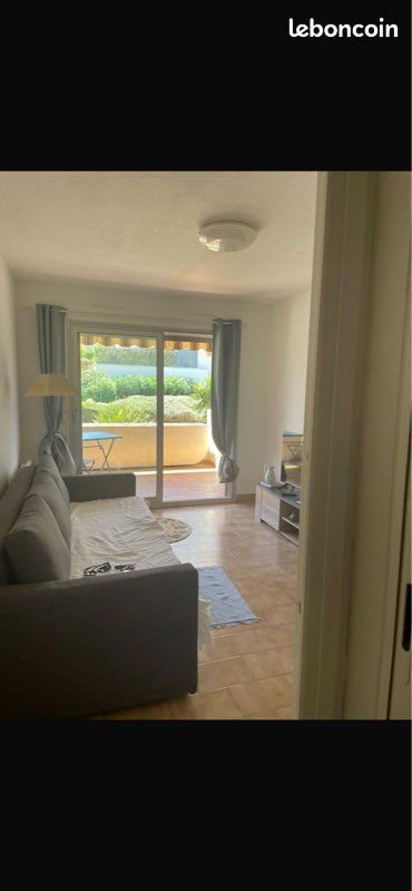 Appartement à louer, 26m², Antibes