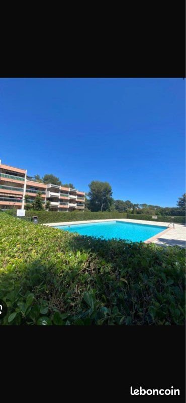 Appartement à louer, 26m², Antibes