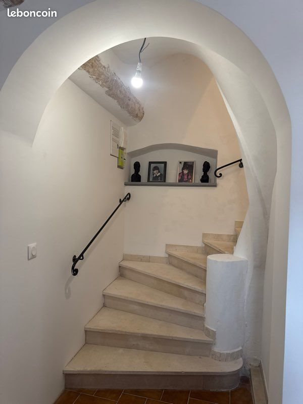 Maison à vendre, 170m², Entraigues-sur-la-Sorgue
