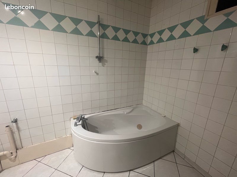 Appartement à louer, 90m², Montceau-les-Mines