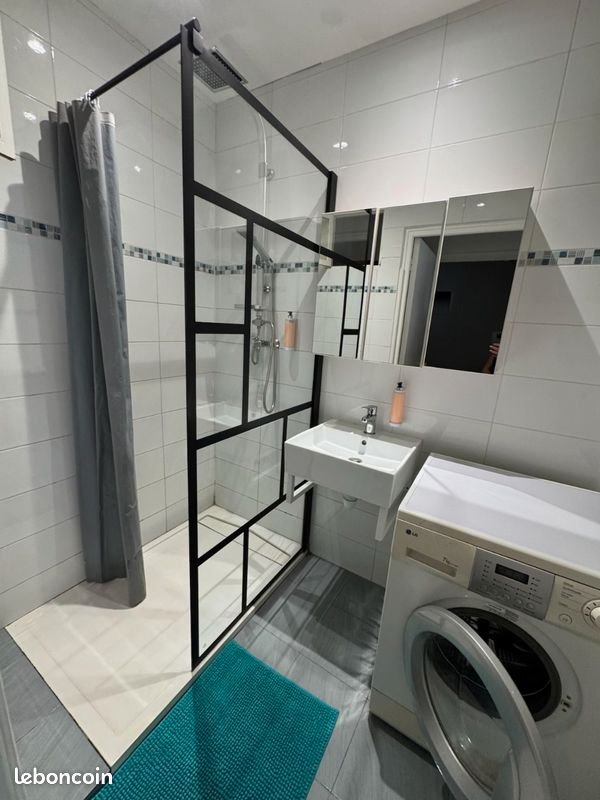 Appartement à louer, 42m², Antibes