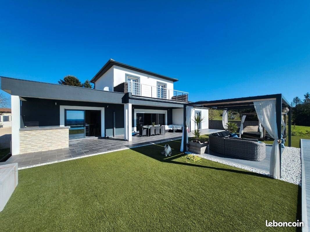 Maison à vendre, 146m², Laval-Pradel
