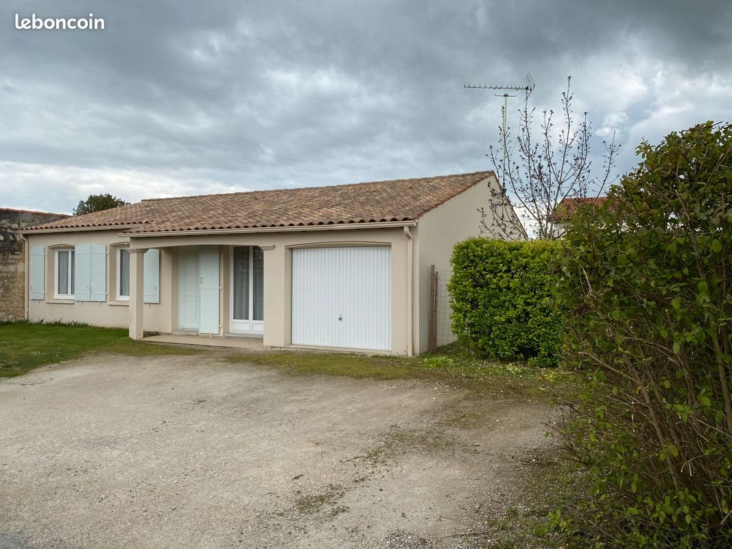 Maison à louer, 80m², Surgères