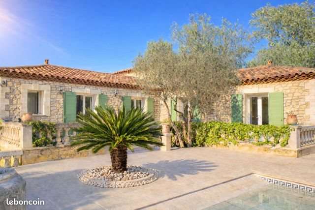 Maison à vendre, 195m², Gignac-la-Nerthe