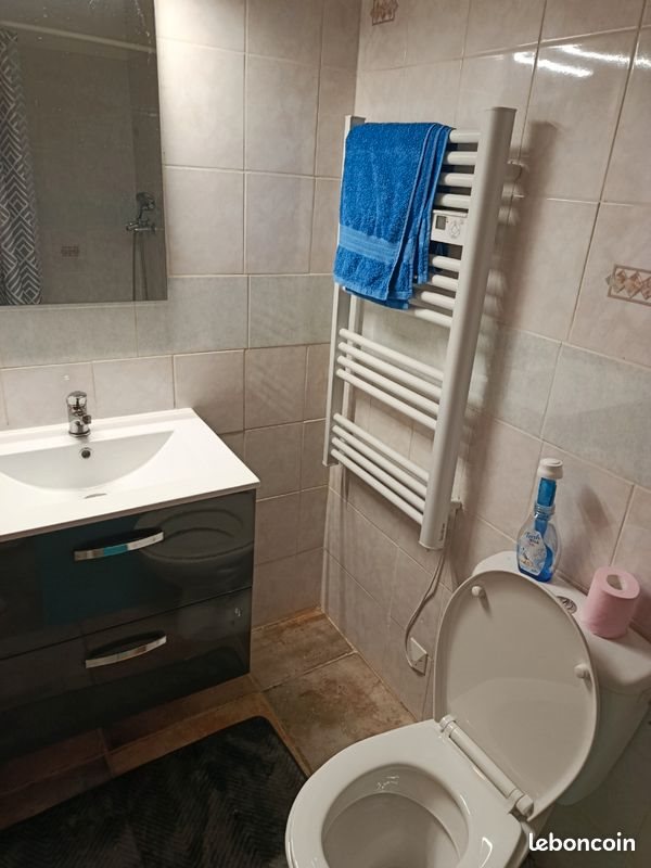 Appartement à louer, 35m², Volonne