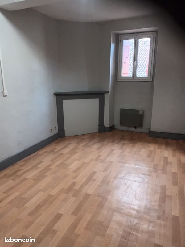 Maison à louer, 78m², Aubiet