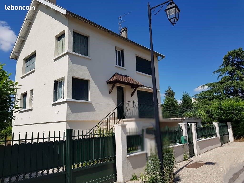 Maison à louer, 160m², Cergy