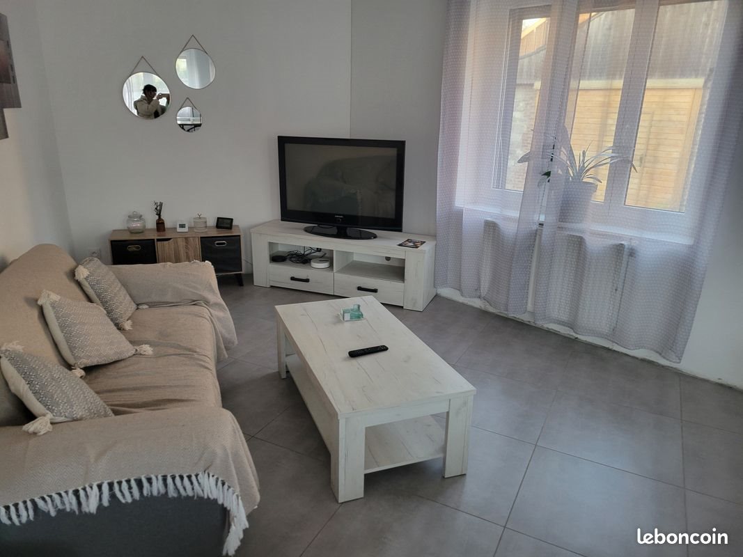 Maison à louer, 150m², Givet