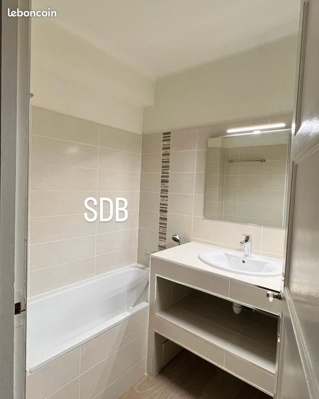 Appartement à louer, 55m², Paris 19ème
