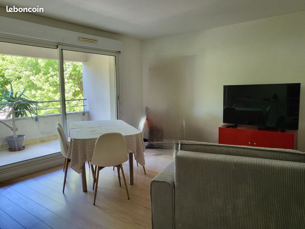 Appartement à louer, 72m², Bordeaux