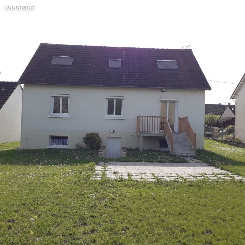 Maison à louer, 116m², Bonny-sur-Loire